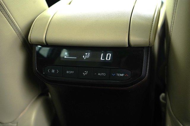 used 2021 Toyota Highlander car, priced at $38,998