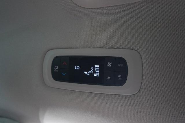 used 2022 Chrysler Pacifica car, priced at $21,998
