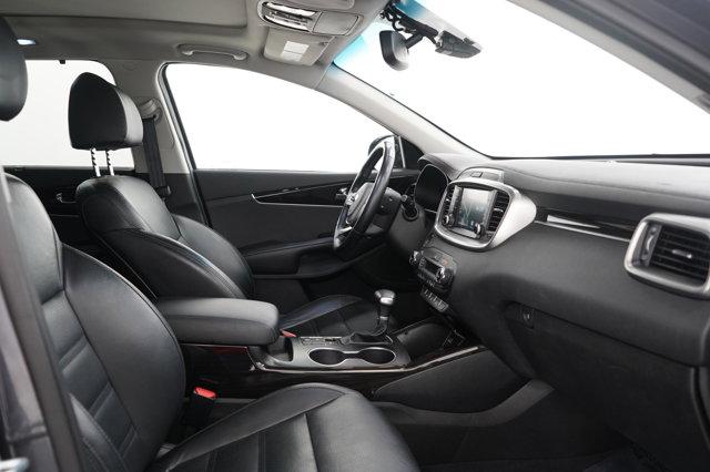 used 2019 Kia Sorento car, priced at $17,399