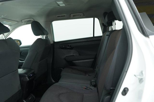 used 2023 Toyota Highlander car, priced at $34,499