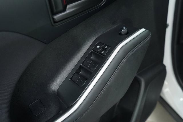 used 2023 Toyota Highlander car, priced at $34,499