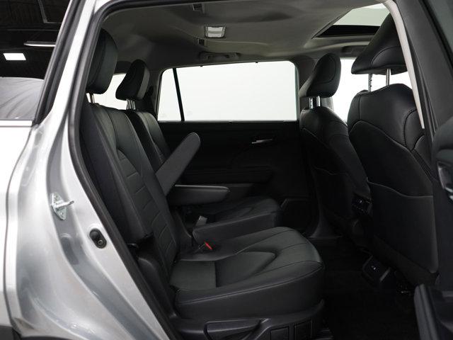 used 2024 Toyota Highlander car, priced at $45,499