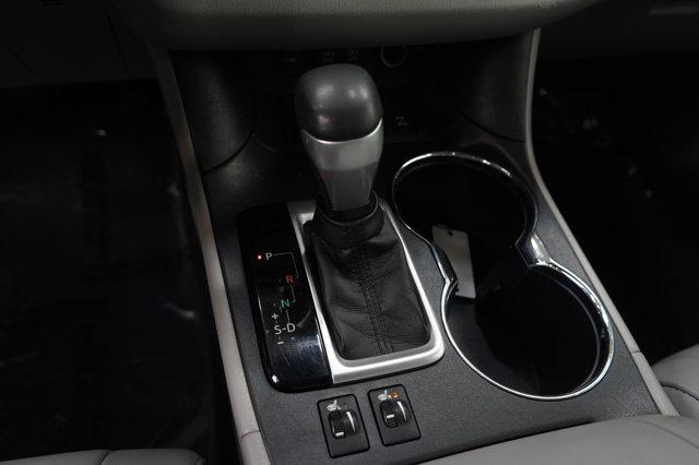 used 2017 Toyota Highlander car, priced at $24,998