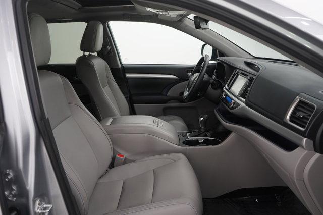 used 2017 Toyota Highlander car, priced at $24,998