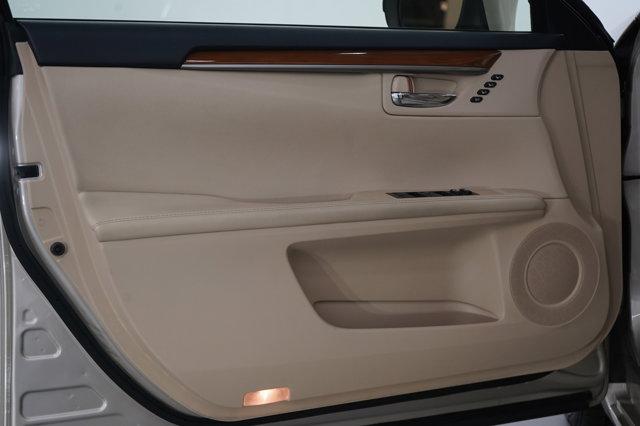 used 2015 Lexus ES 300h car, priced at $22,997