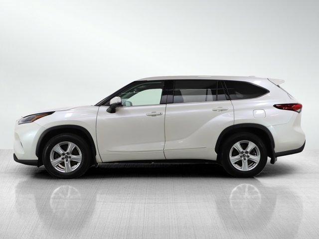 used 2021 Toyota Highlander car, priced at $27,399