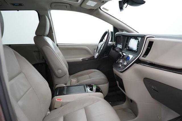 used 2018 Toyota Sienna car, priced at $31,998