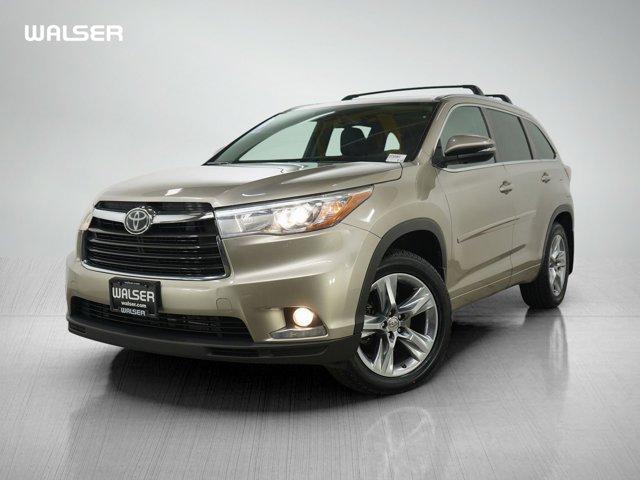 used 2014 Toyota Highlander car, priced at $13,797