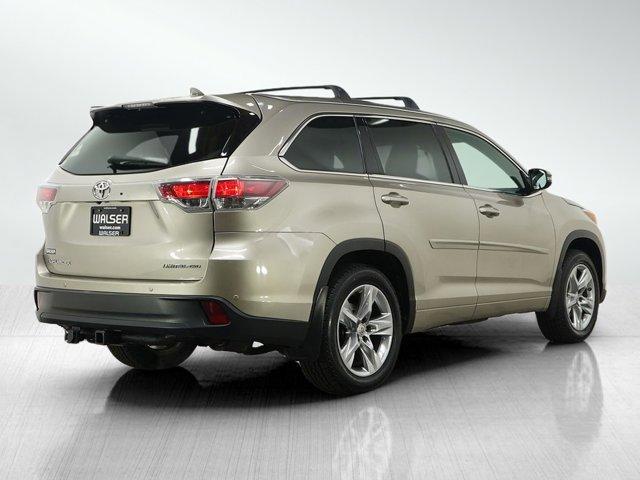 used 2014 Toyota Highlander car, priced at $13,797
