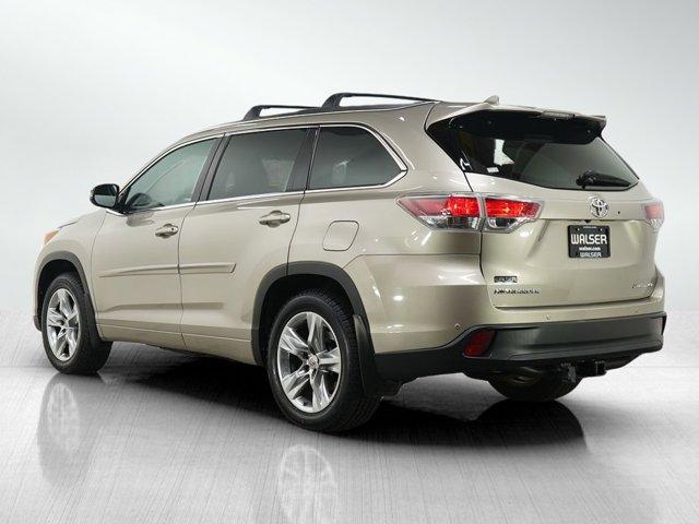 used 2014 Toyota Highlander car, priced at $13,797
