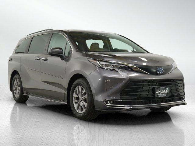 used 2022 Toyota Sienna car, priced at $44,998