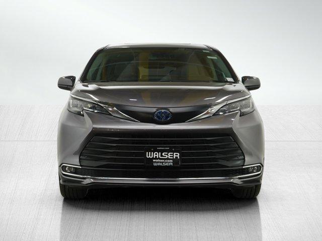 used 2022 Toyota Sienna car, priced at $44,998