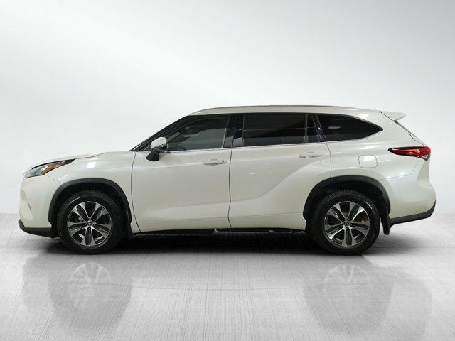 used 2020 Toyota Highlander car, priced at $28,998