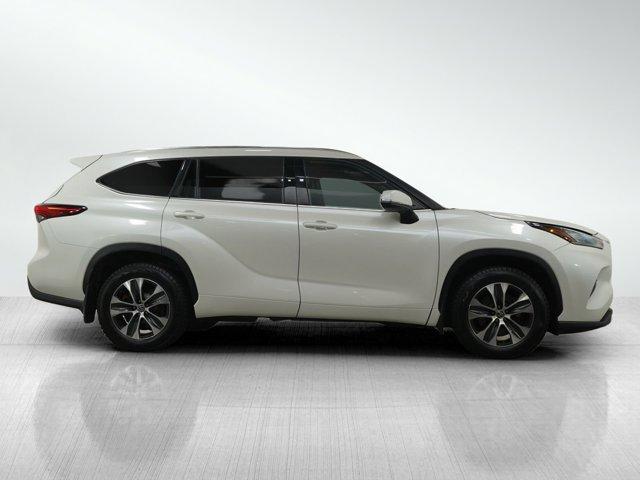 used 2020 Toyota Highlander car, priced at $28,998