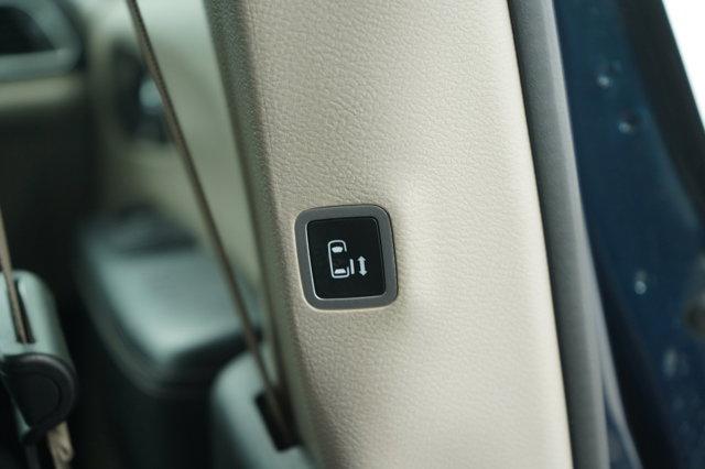 used 2022 Chrysler Pacifica car, priced at $22,399