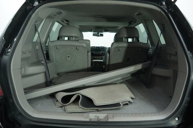 used 2010 Toyota Highlander car, priced at $12,997