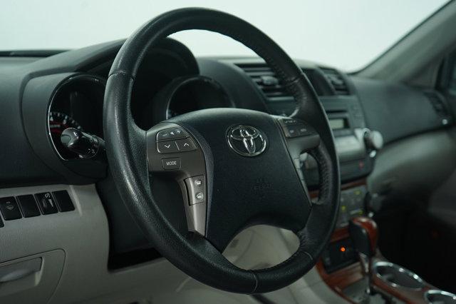 used 2010 Toyota Highlander car, priced at $12,997