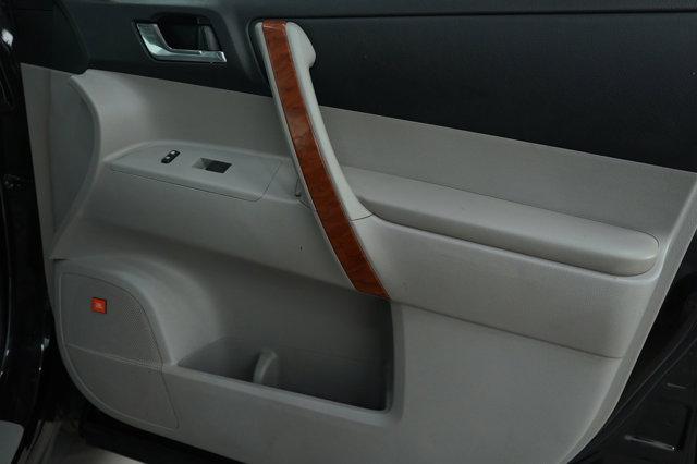 used 2010 Toyota Highlander car, priced at $12,997