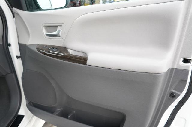 used 2020 Toyota Sienna car, priced at $30,998