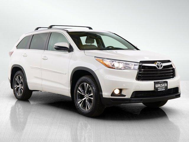 used 2016 Toyota Highlander car, priced at $21,797