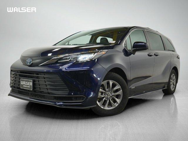 used 2021 Toyota Sienna car, priced at $38,998