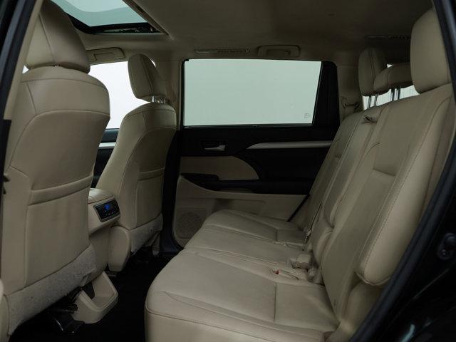 used 2016 Toyota Highlander car, priced at $17,297