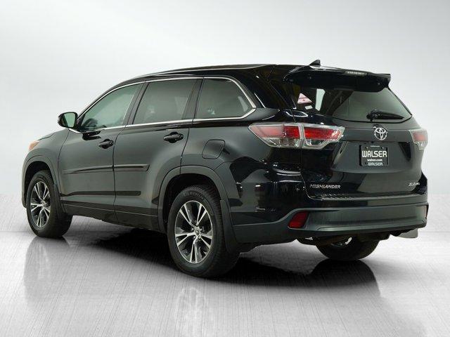 used 2016 Toyota Highlander car, priced at $17,297