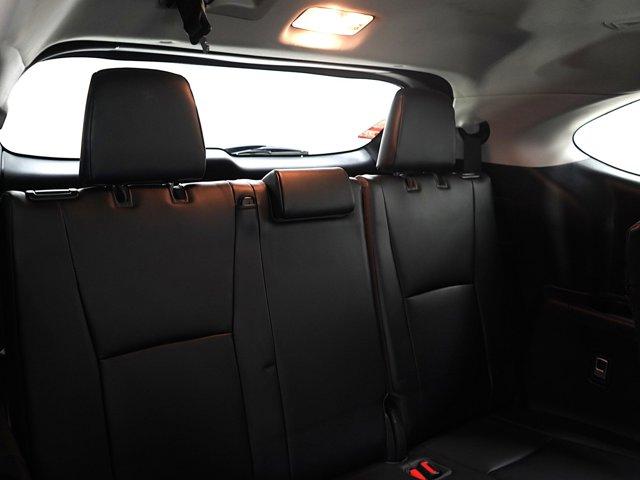 used 2021 Toyota Highlander car, priced at $31,699