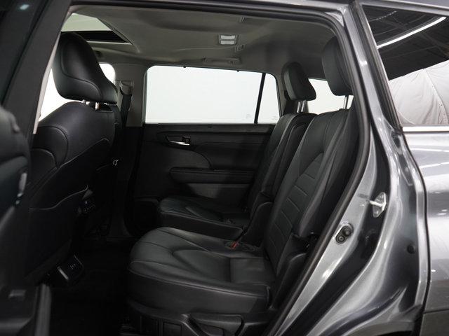 used 2021 Toyota Highlander car, priced at $31,699