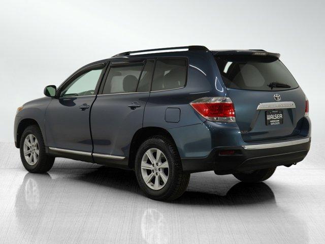 used 2013 Toyota Highlander car, priced at $17,697