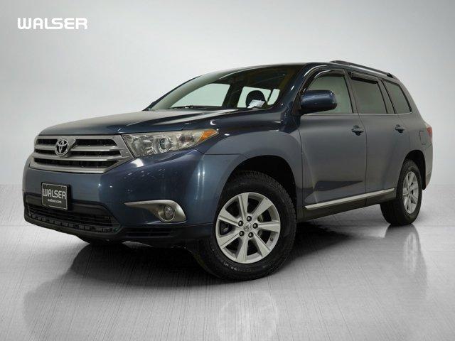 used 2013 Toyota Highlander car, priced at $17,697