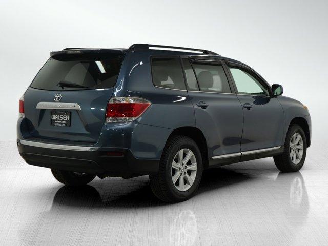 used 2013 Toyota Highlander car, priced at $17,697