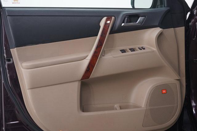 used 2012 Toyota Highlander car, priced at $15,997