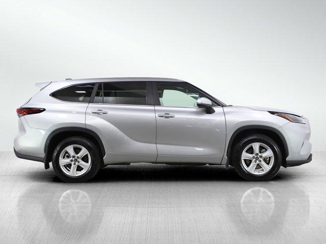 used 2024 Toyota Highlander car, priced at $38,998