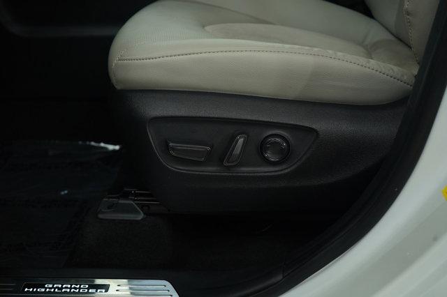 used 2024 Toyota Grand Highlander Hybrid car, priced at $52,998
