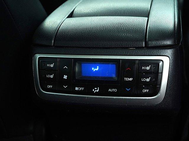 used 2015 Toyota Highlander car, priced at $24,297