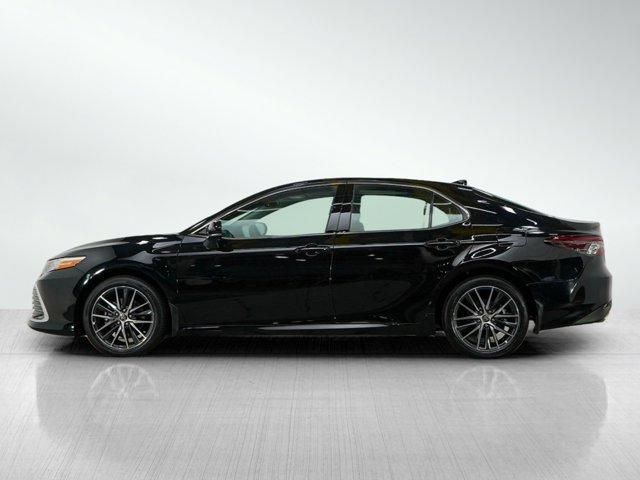 used 2024 Toyota Camry Hybrid car, priced at $32,998