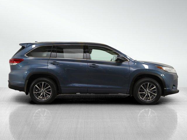 used 2017 Toyota Highlander car, priced at $25,998