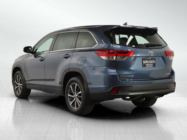 used 2017 Toyota Highlander car, priced at $25,998