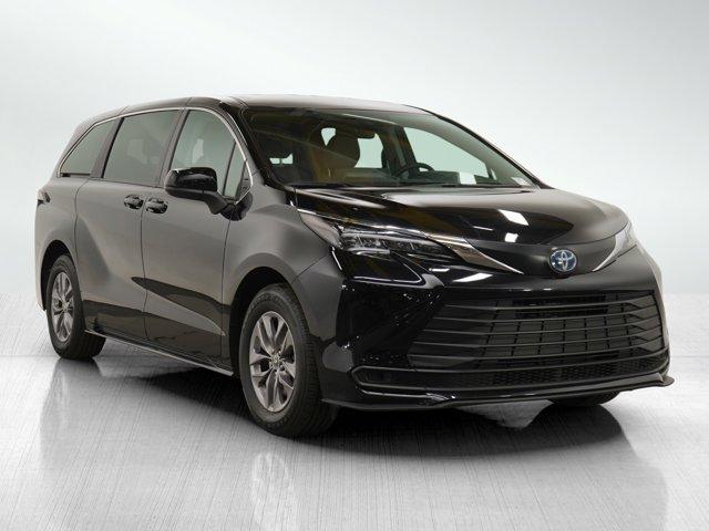 used 2024 Toyota Sienna car, priced at $40,599