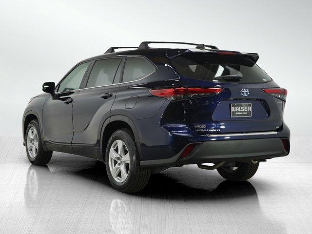 used 2023 Toyota Highlander Hybrid car, priced at $37,998