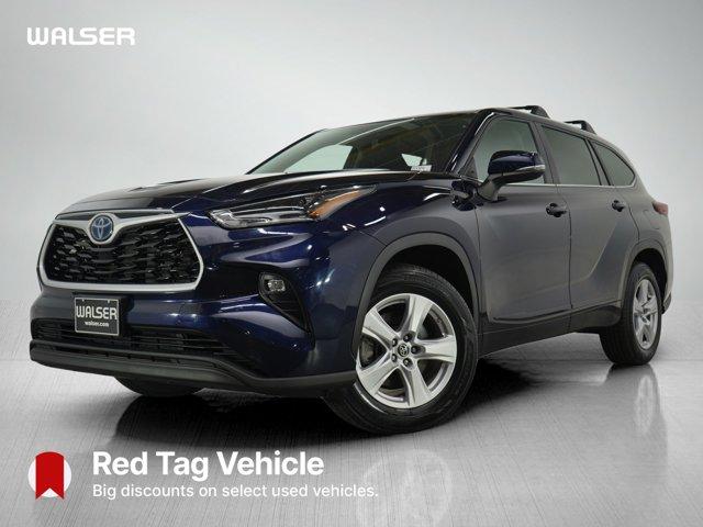 used 2023 Toyota Highlander Hybrid car, priced at $36,399