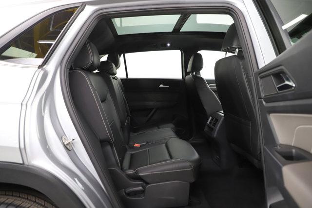 used 2021 Volkswagen Atlas Cross Sport car, priced at $25,399