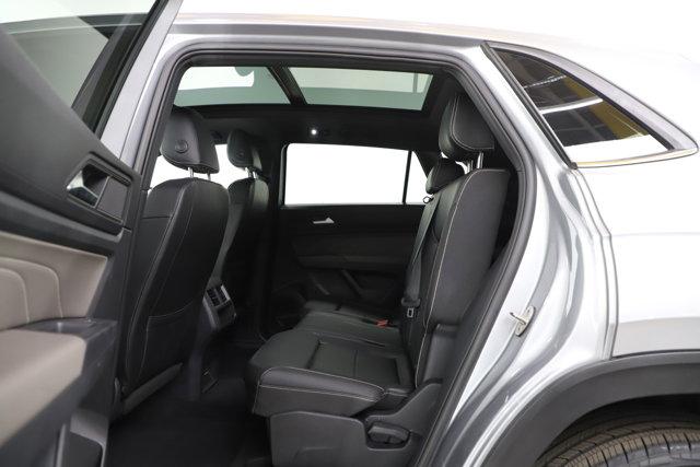 used 2021 Volkswagen Atlas Cross Sport car, priced at $25,399