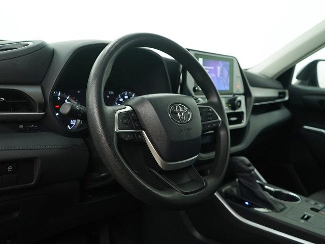 used 2023 Toyota Highlander car, priced at $33,499
