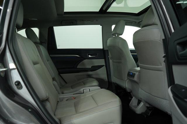 used 2019 Toyota Highlander car, priced at $23,998