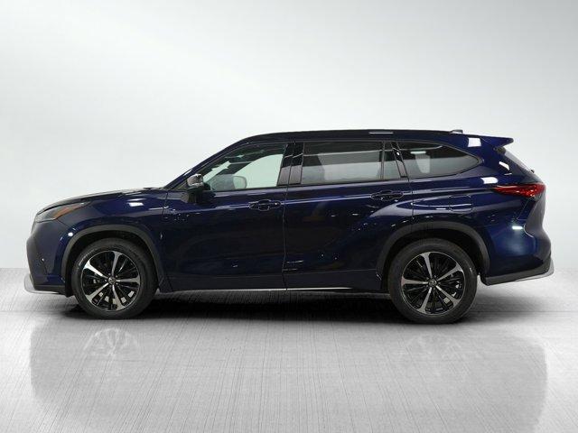 used 2021 Toyota Highlander car, priced at $36,399