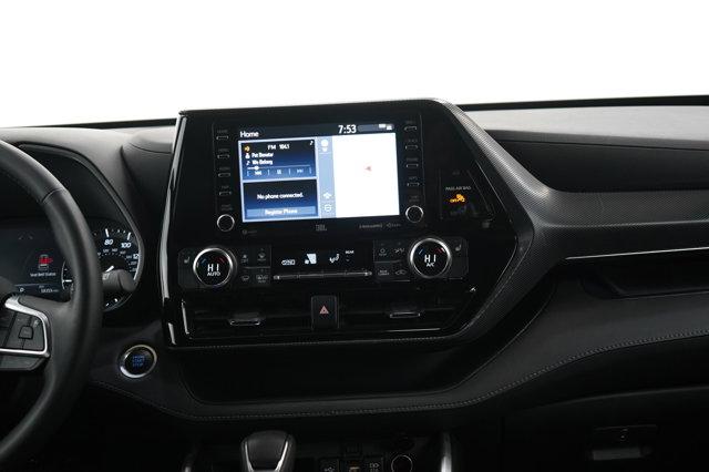 used 2021 Toyota Highlander car, priced at $36,399