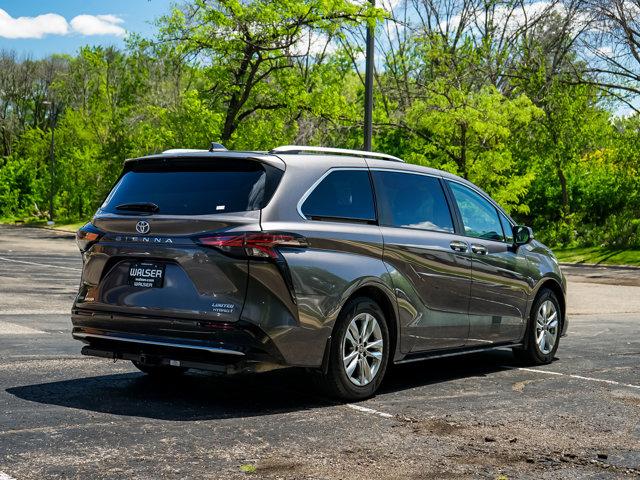 used 2023 Toyota Sienna car, priced at $49,499