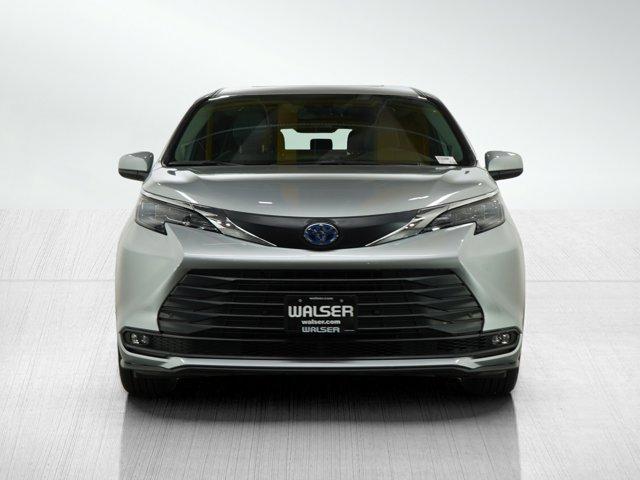 used 2025 Toyota Sienna car, priced at $53,399